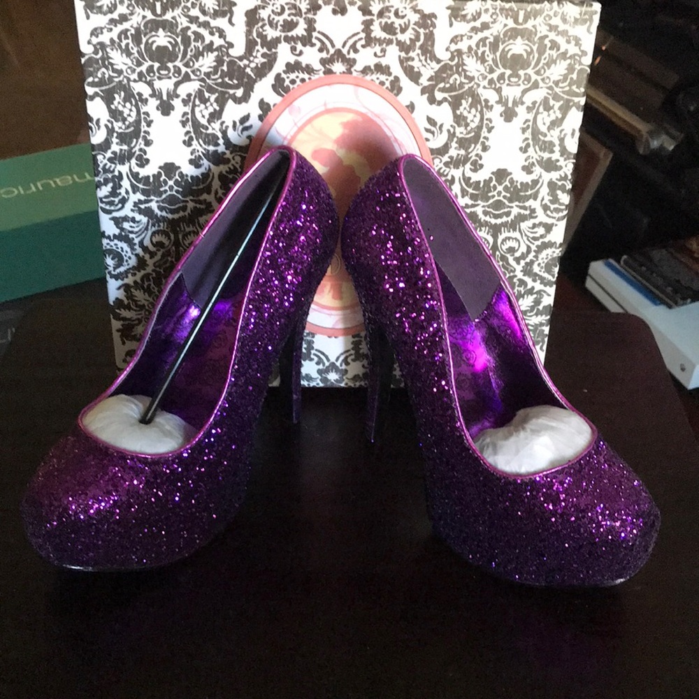 Bordello Heels